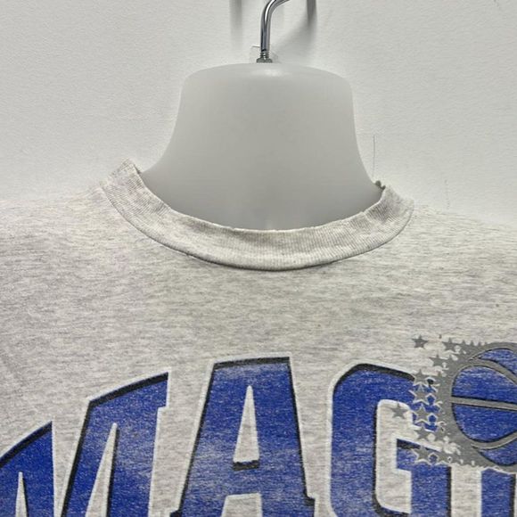 Vintage League Leader Looney Tunes Magic Orland 32 Youth T-Shirt Size M - Picture 5 of 6